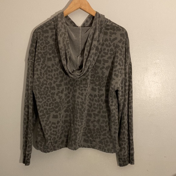 Leopard print Sundry drawstring hoodie - Picture 3 of 5